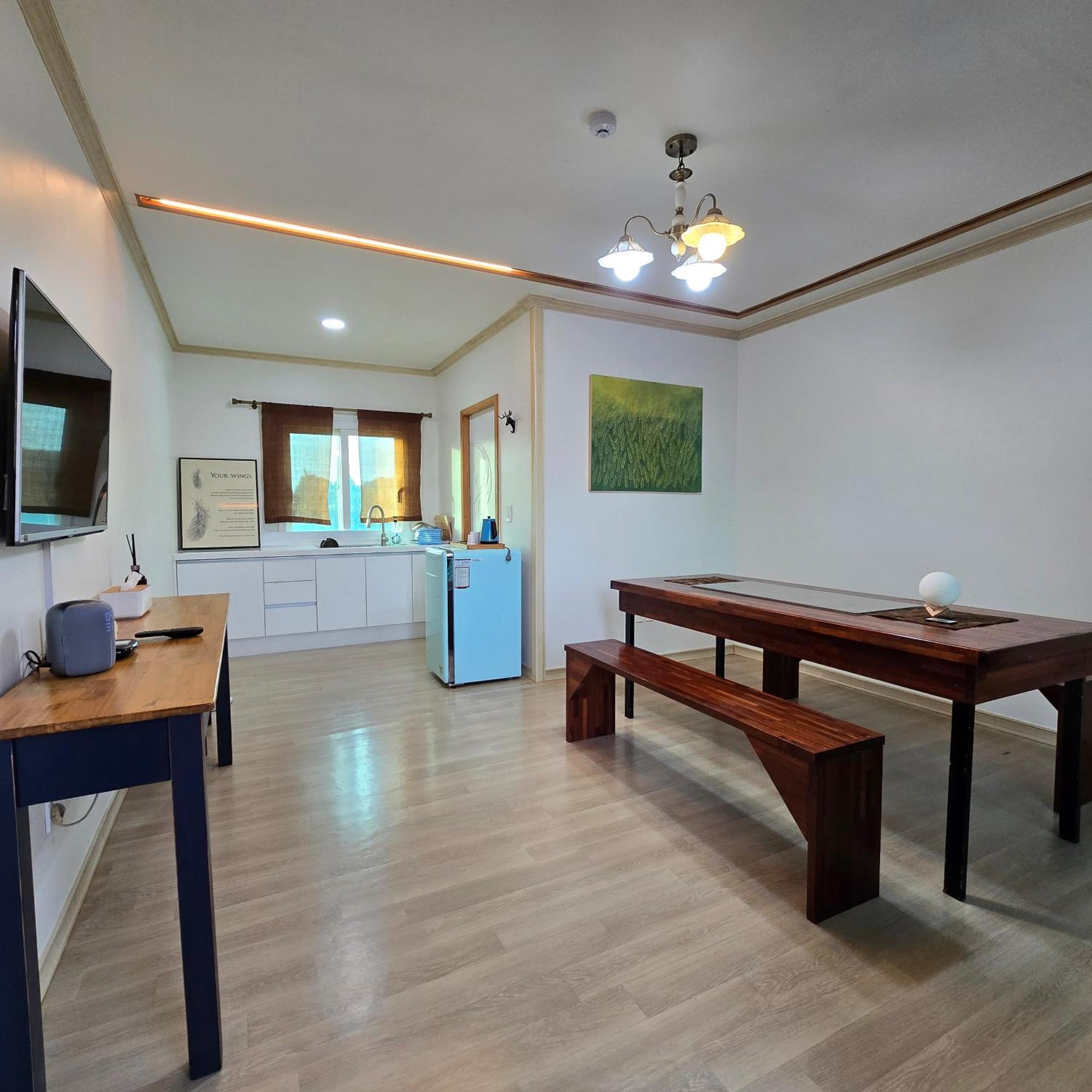 Wind Jeju Cafe & Pension Sogüpcho Exteriér fotografie